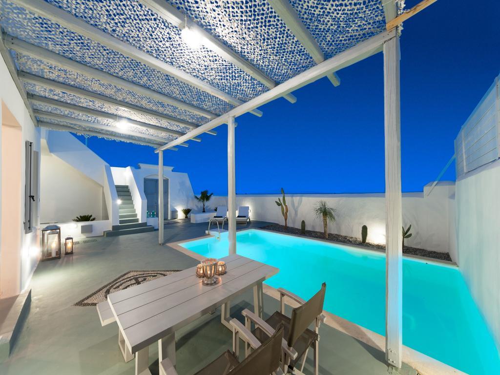 Villa White Village Lakhania